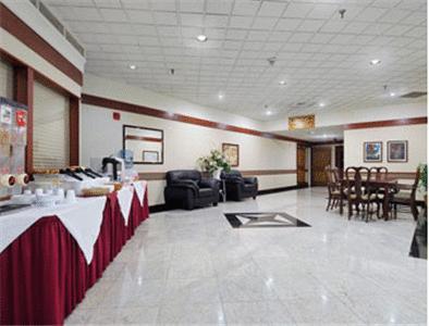 Elk Grove Hotel Елк Гроув Вилидж Ресторант снимка